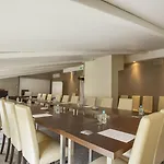 勒纳普图酒店及水疗中心 3*