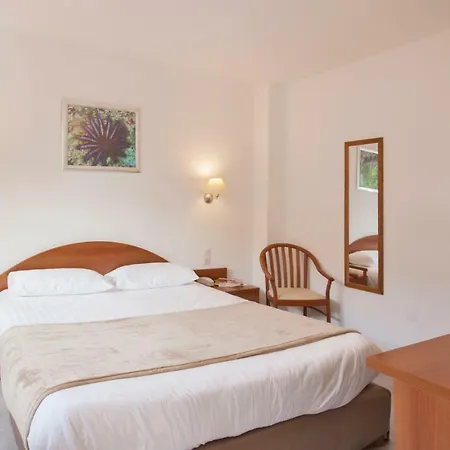 Le Neptune & Hotel Propriano (Corsica)