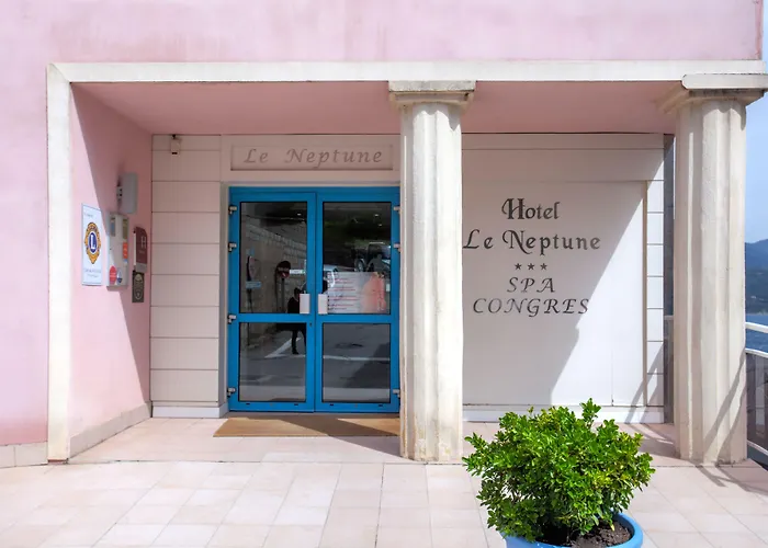 Le Neptune & Hotell