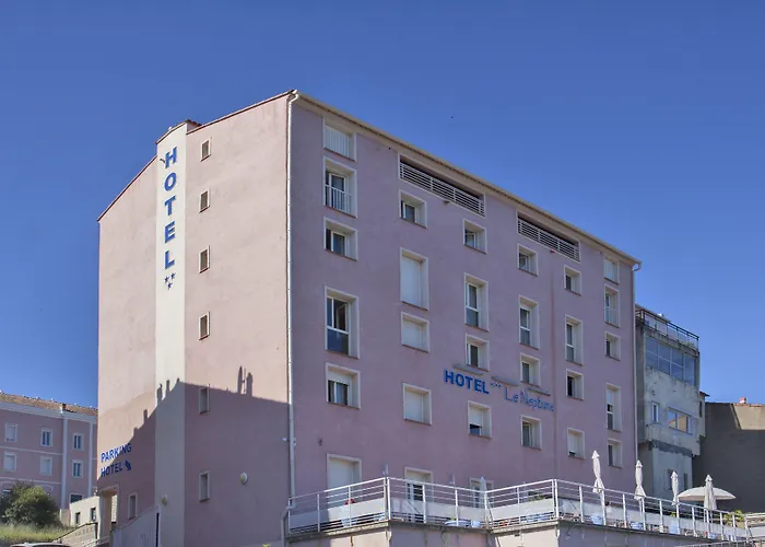 Le Neptune & Hotell Propriano (Corsica)