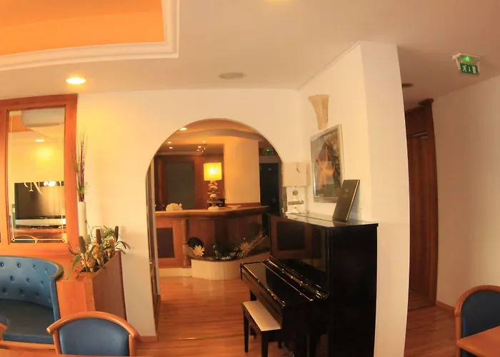 Le Neptune & Hotell Propriano (Corsica)