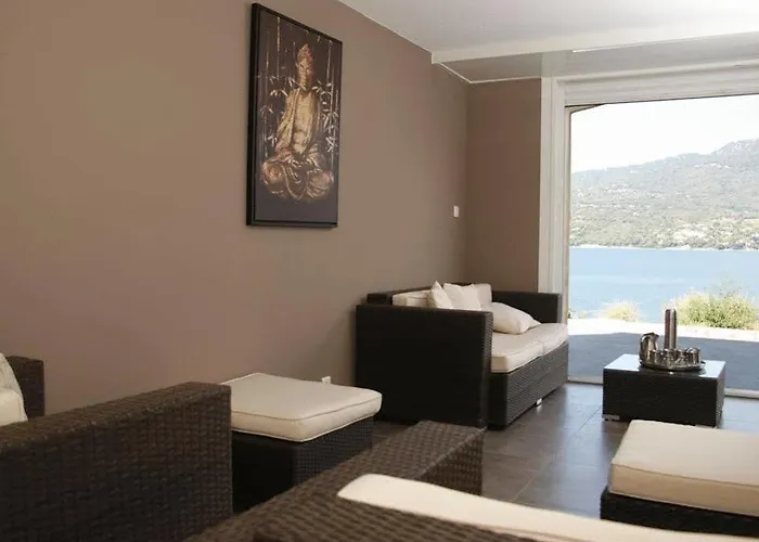Hotell Le Neptune & Propriano (Corsica)