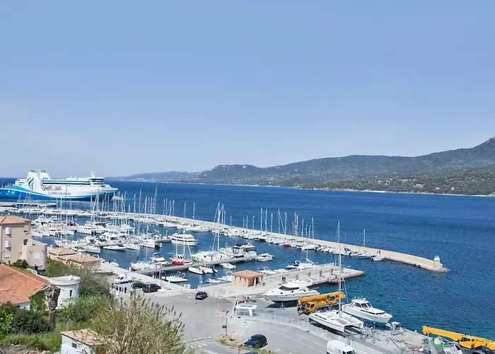 Hotell Le Neptune & 3*