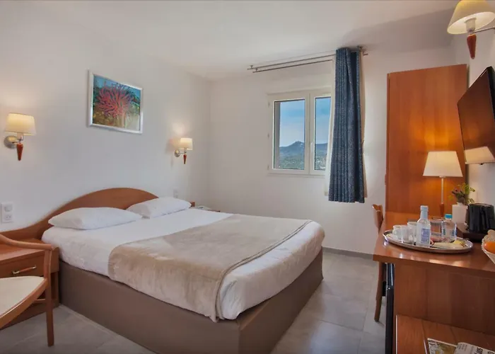 Le Neptune & Hotell