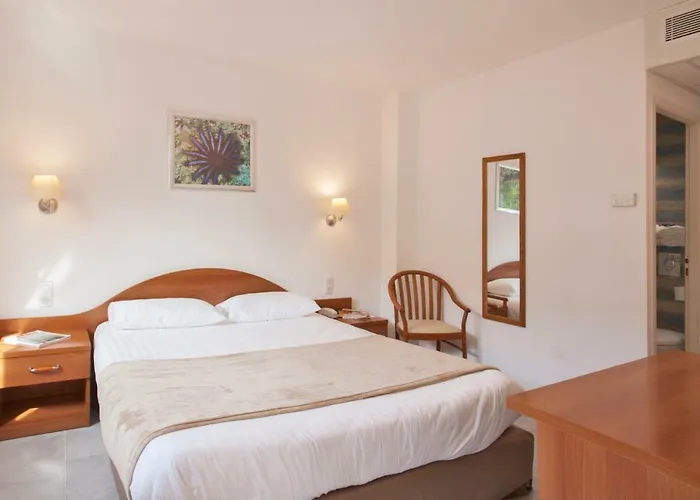 Le Neptune & Hotell Propriano (Corsica)