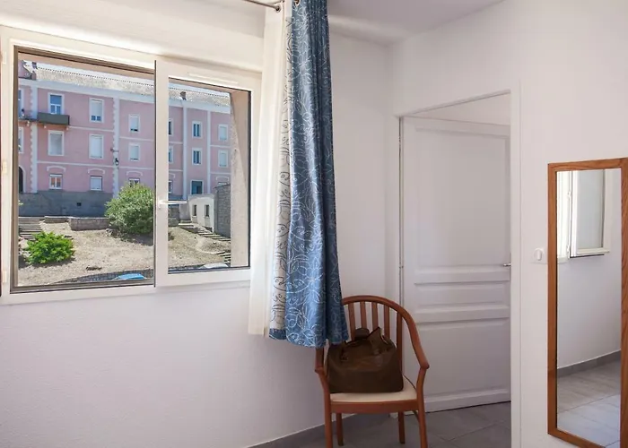 Le Neptune & Hotell 3*
