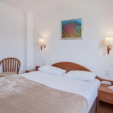 Le Neptune & Hotell Propriano (Corsica)