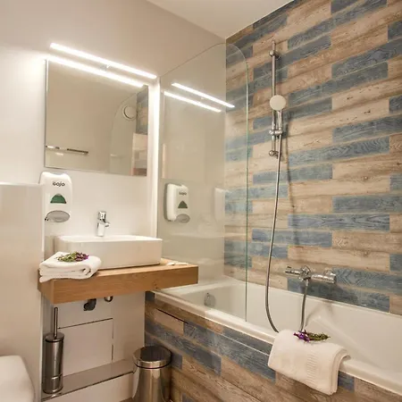 Le Neptune&spa 3* Propriano (Corsica)