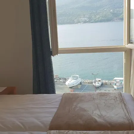 Le Neptune & 3* Propriano (Corsica)