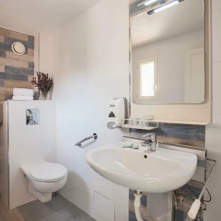 Le Neptune & Hotell Propriano (Corsica)