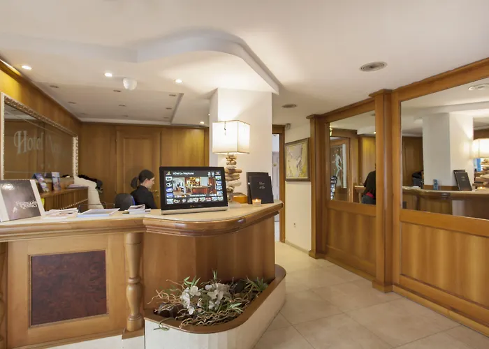 Le Neptune & 3* Propriano (Corsica)