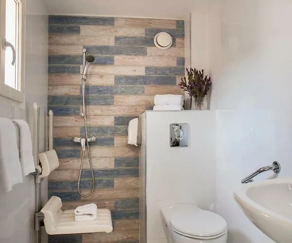 Le Neptune & Hotel 3*